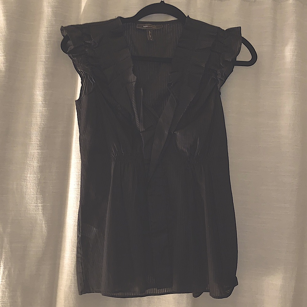 BCBG top